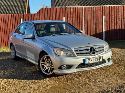 2011 C CLASS 1.8 C180 BLUEEFFICIENCY SPORT SALOON PRICE 3,999 YEAR 2011 11 REG MILEAGE... photo